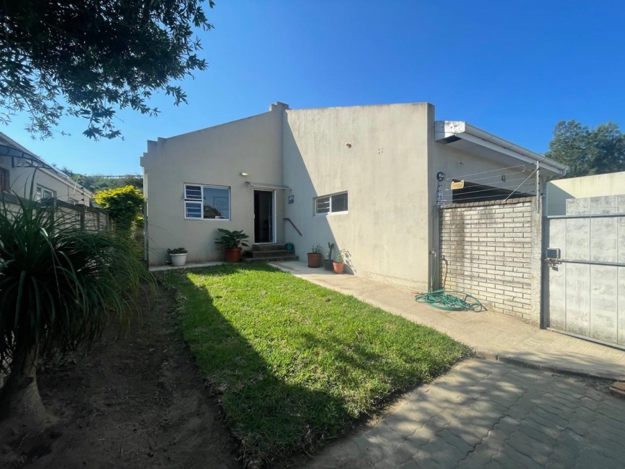 3 Bedroom Property for Sale in Abbotsford Eastern Cape